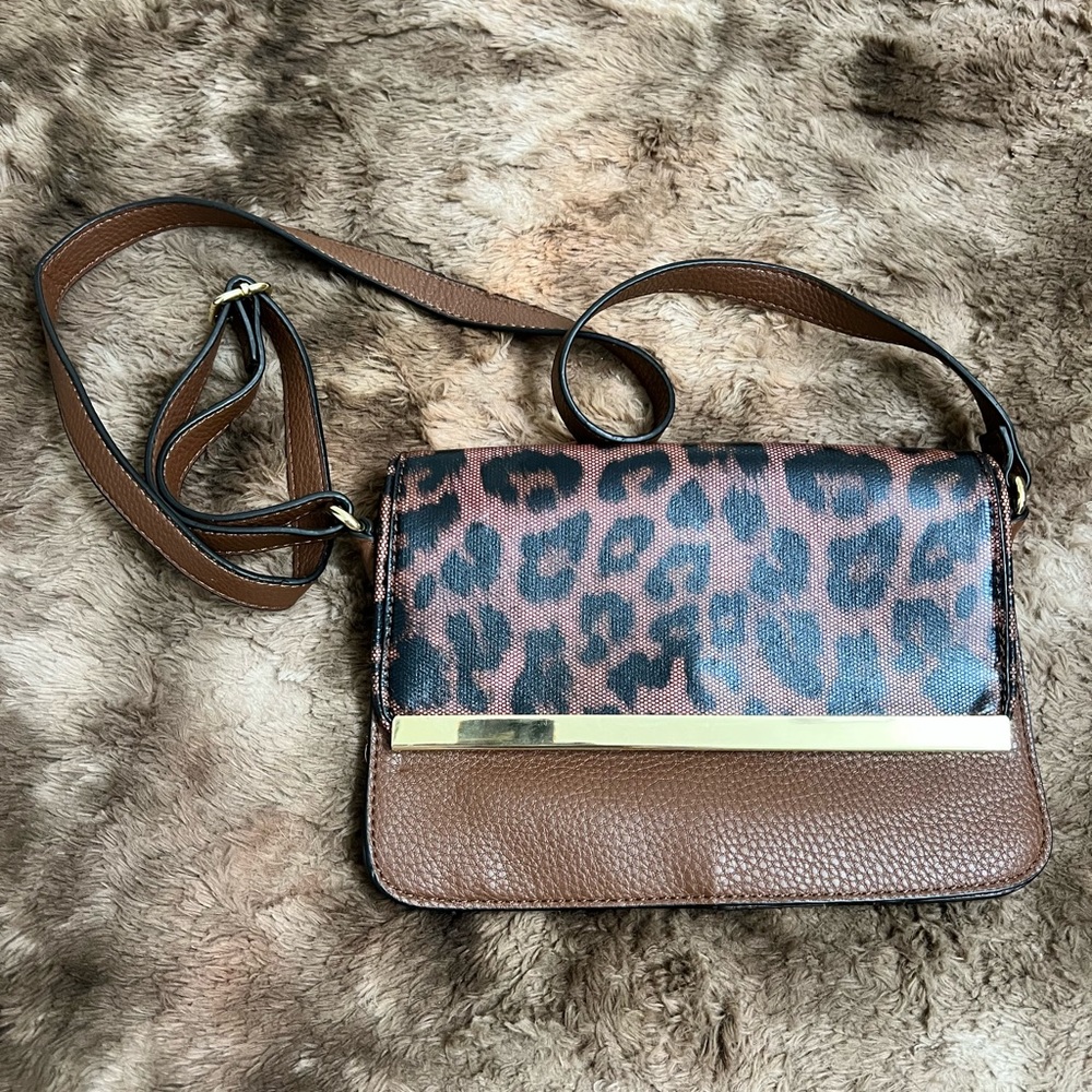 Brand new shoulder purse